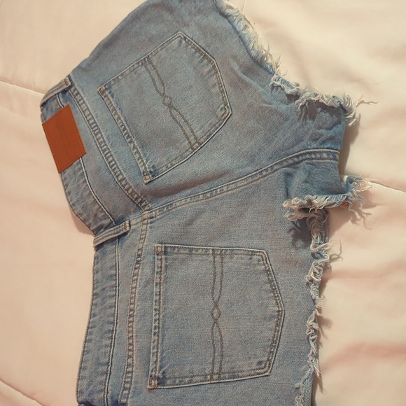 Lucky Brand 8/29 THE CUT OFF shorts - Picture 5 of 6